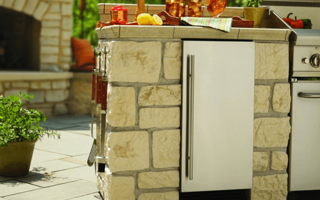 Finding the Perfect Ice Maker for Your Outdoor Space A Users’ Guide