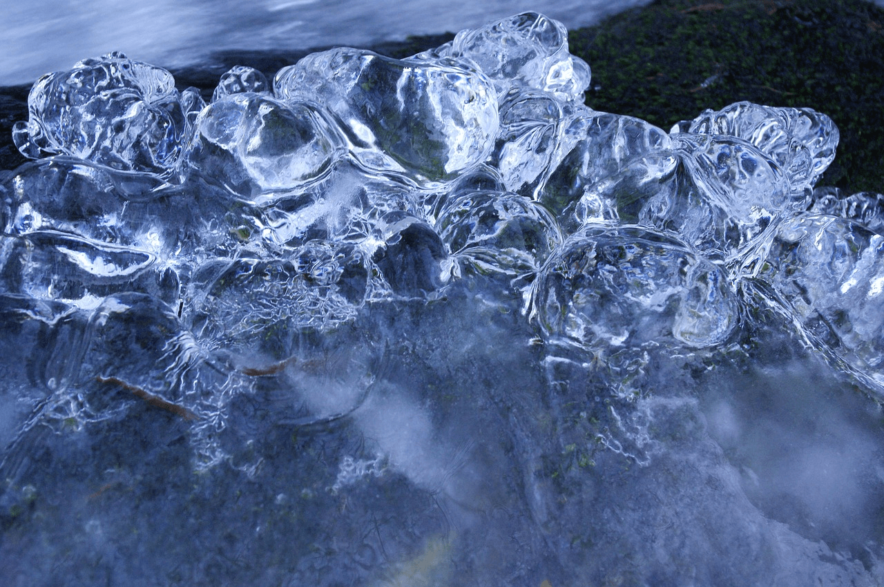 An EasytoFollow Guide on How to Clean Countertop Ice Maker