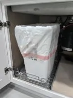 Pull-out trash Can 5