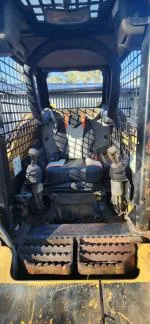 Fitted to cat skid steer  5